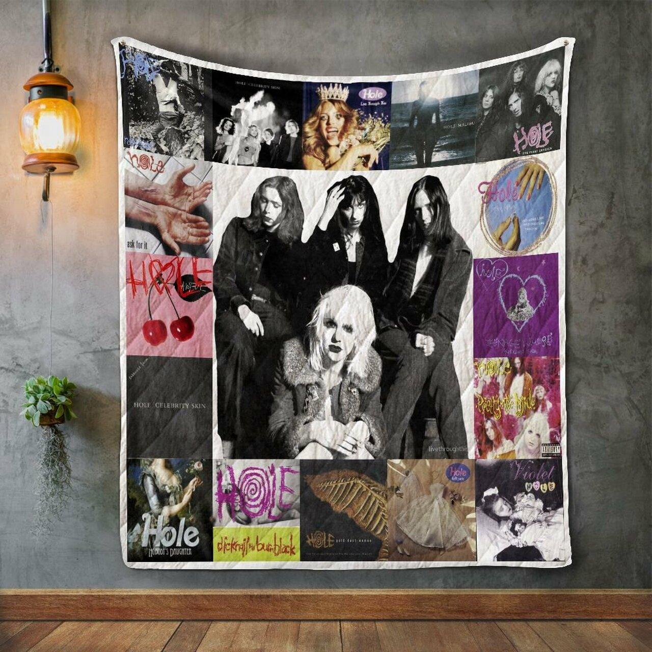 Hole Album Co Quilt Blanket