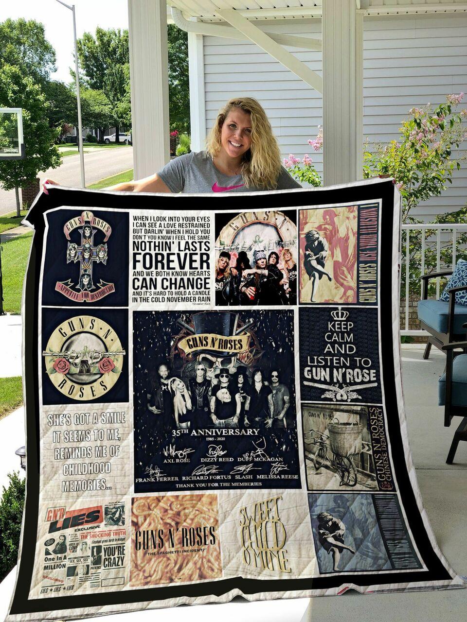 Nes Quilt Blanket