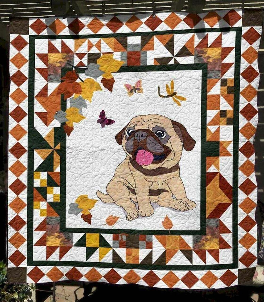 Pug In Autumn Clt130635 Quilt Blanket
