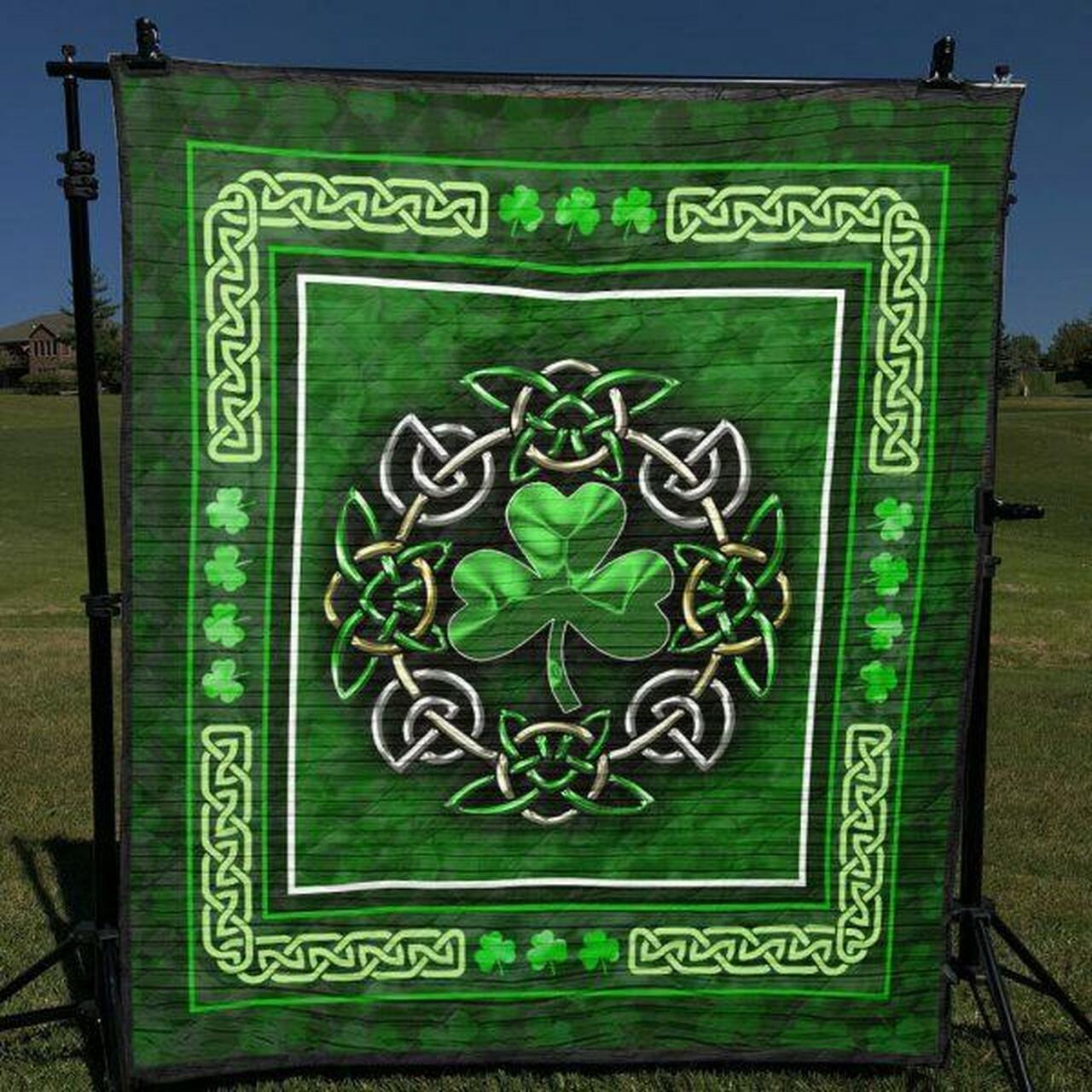 h Quilt Blanket Ver 5 Quilt