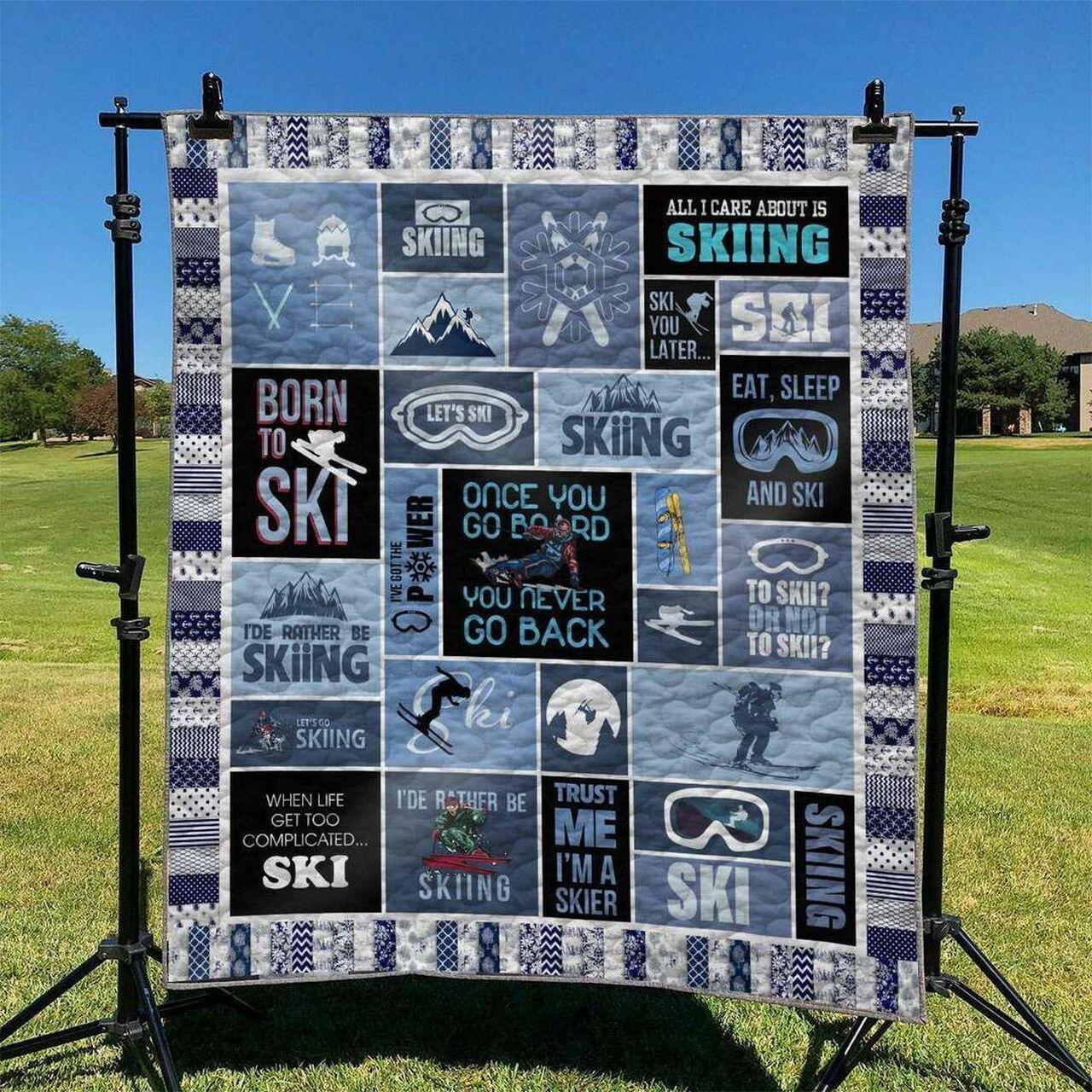 Skiing Td2809789 Quilt Blanket