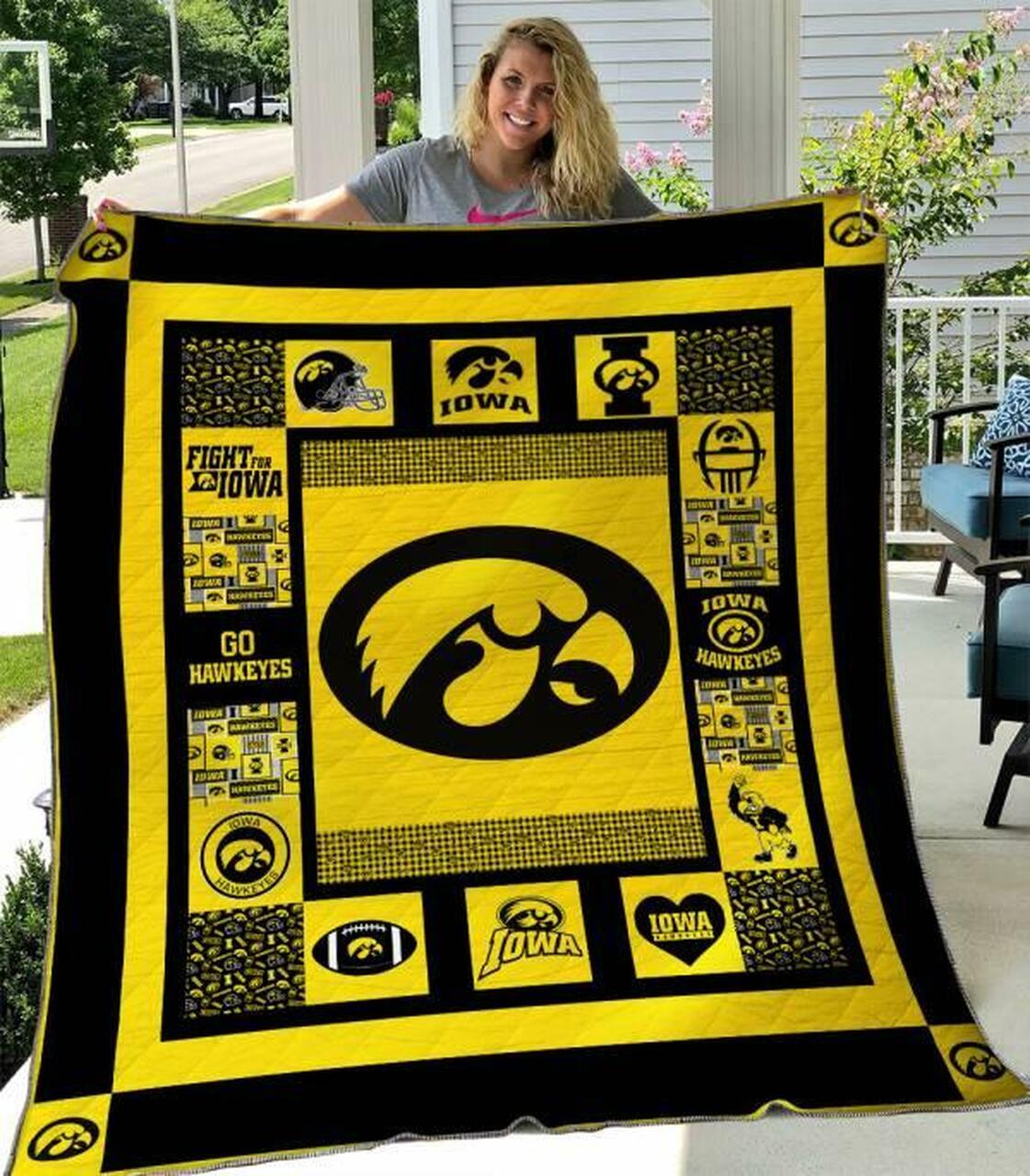 Iowa Hawk Quilt Blanket Limited Quilt Blanket