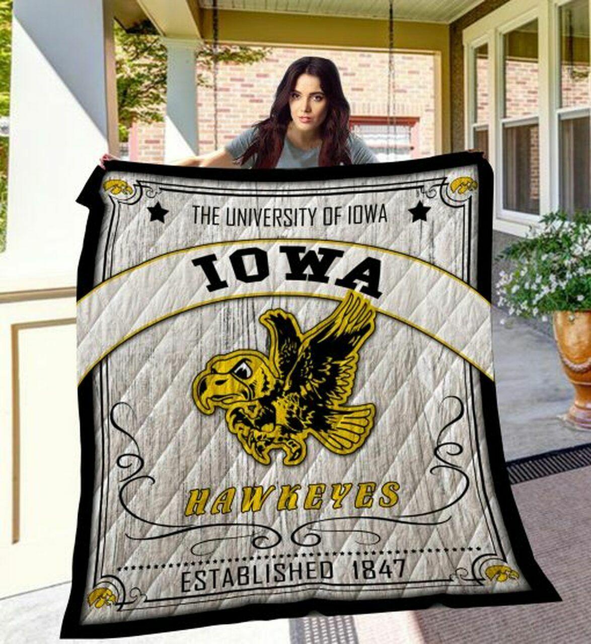 Ncaa Iowa Hawk Quilt Blanket #449