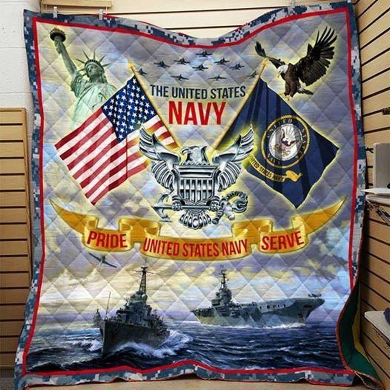 The Unitt Navy Cla1010548Q Quilt Blanket