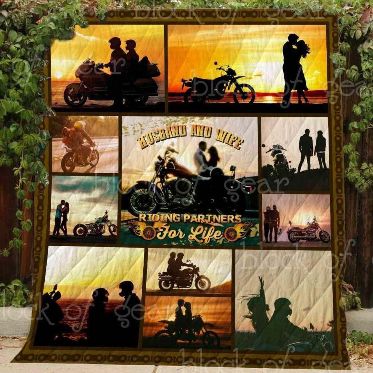 Husband And Wife Riding Part For Life Blanket Kc1807 Quilt