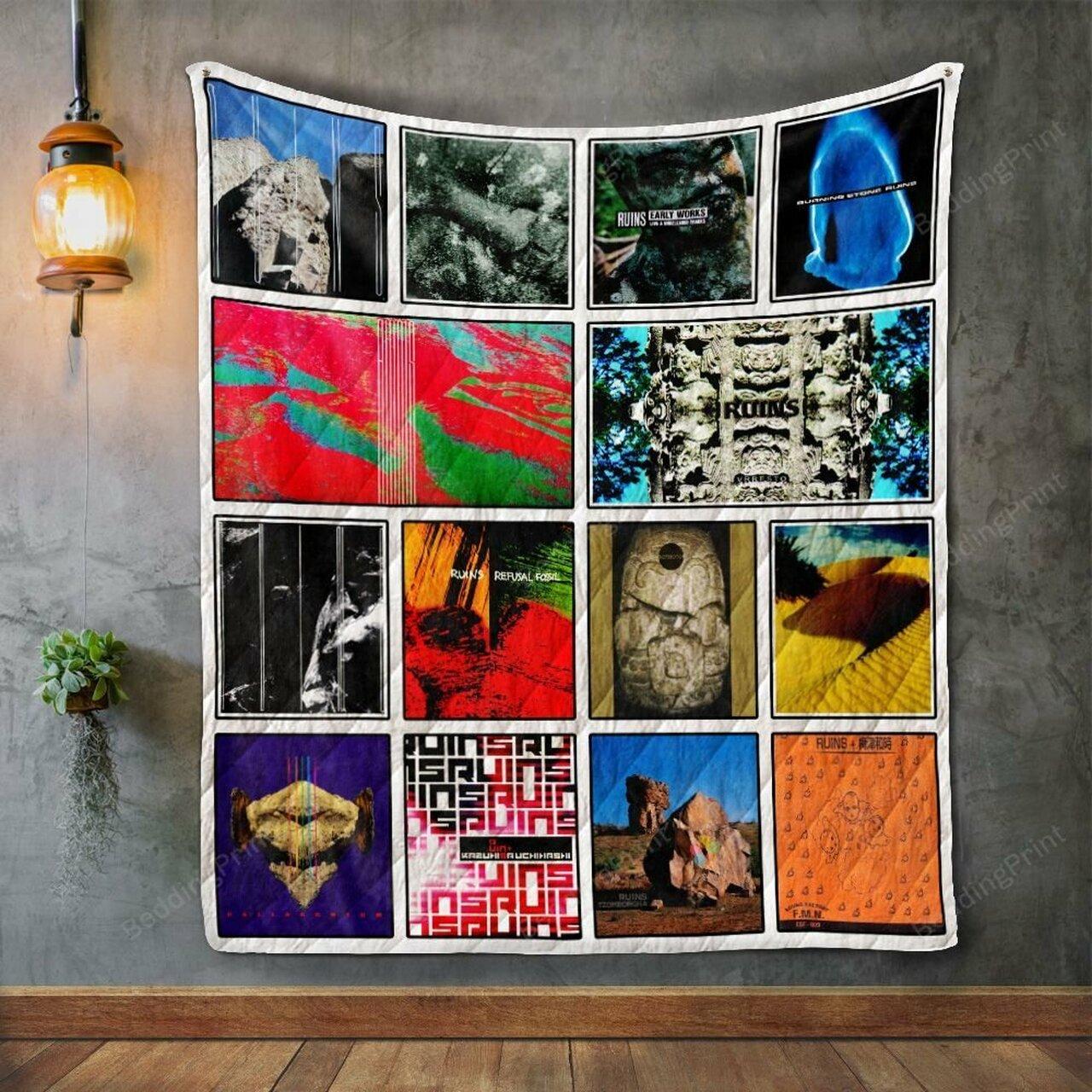 R Album Co Quilt Blanket