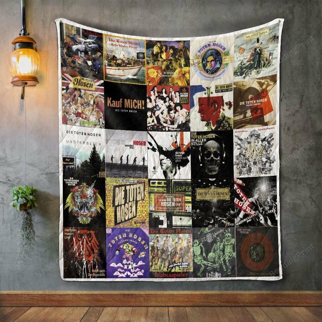 Die Totenen Album Co Quilt Blanket