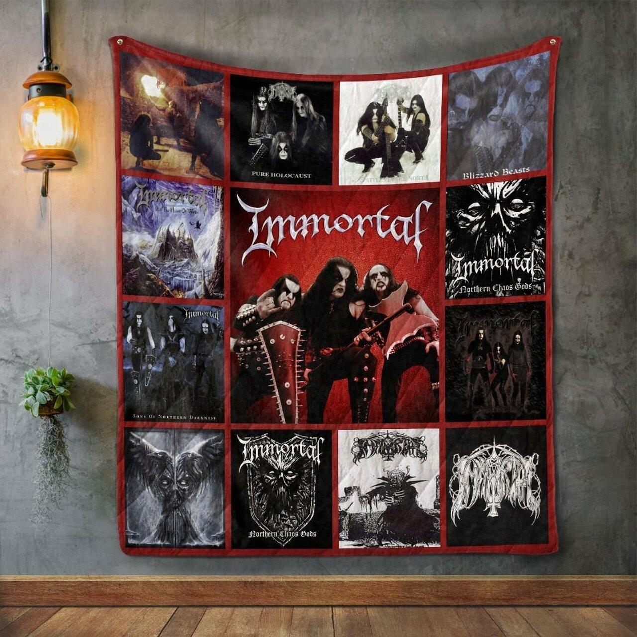 Immortal Quilt Blanket