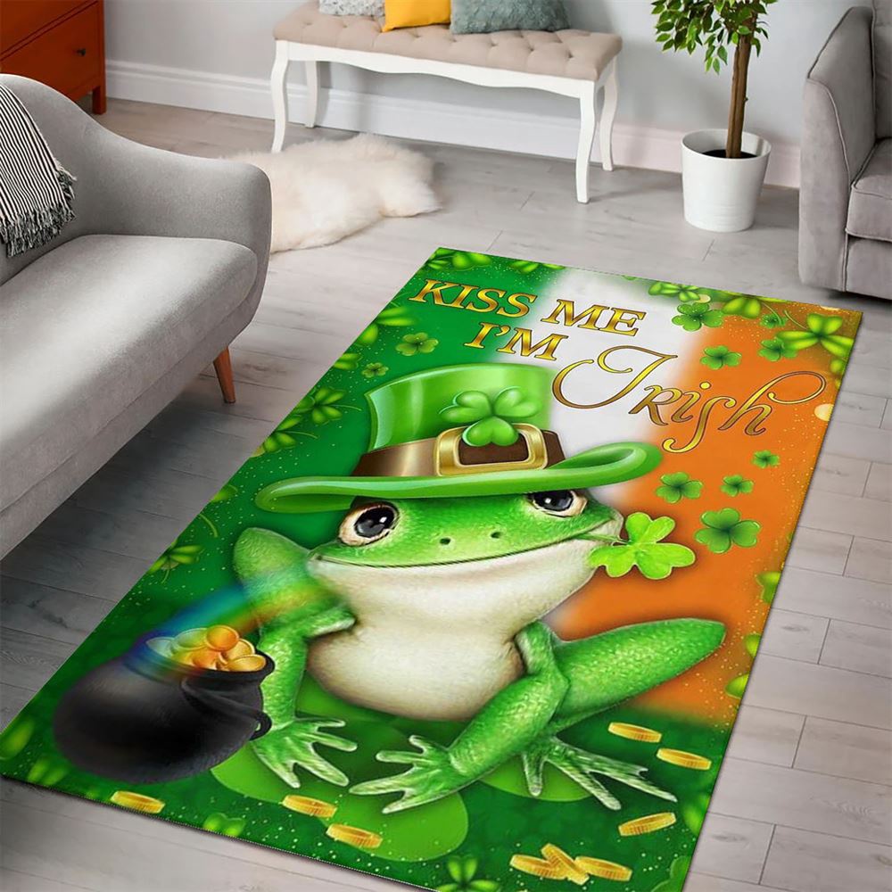 St Patricks Day Rug, Kiss Me IM Irish Frog St PatrickS Day Rug