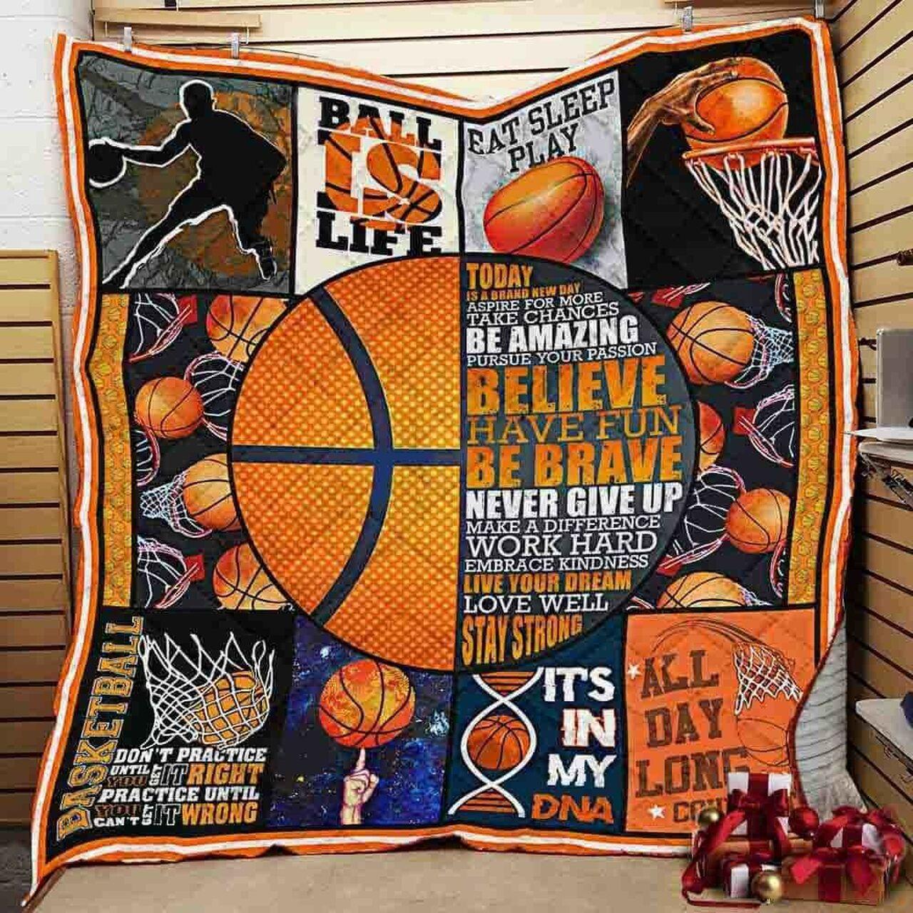 Basketball Live Your Dream Love Wettrong Quilt Blanket Greattomized Blanket G For Birthday C Thgiving