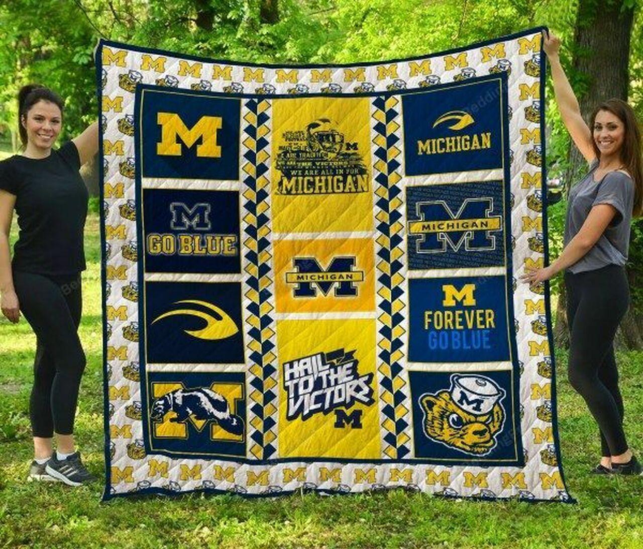 Michigan Wolver Football Quilt Blanket Fan Made