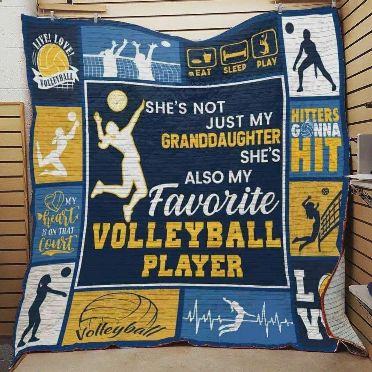 VolleybaheS Nott My GranddaughtheSo My Favorite Volleyball Player Quilt Blanket Greattomized Blanket G For Birthday C Thgiving