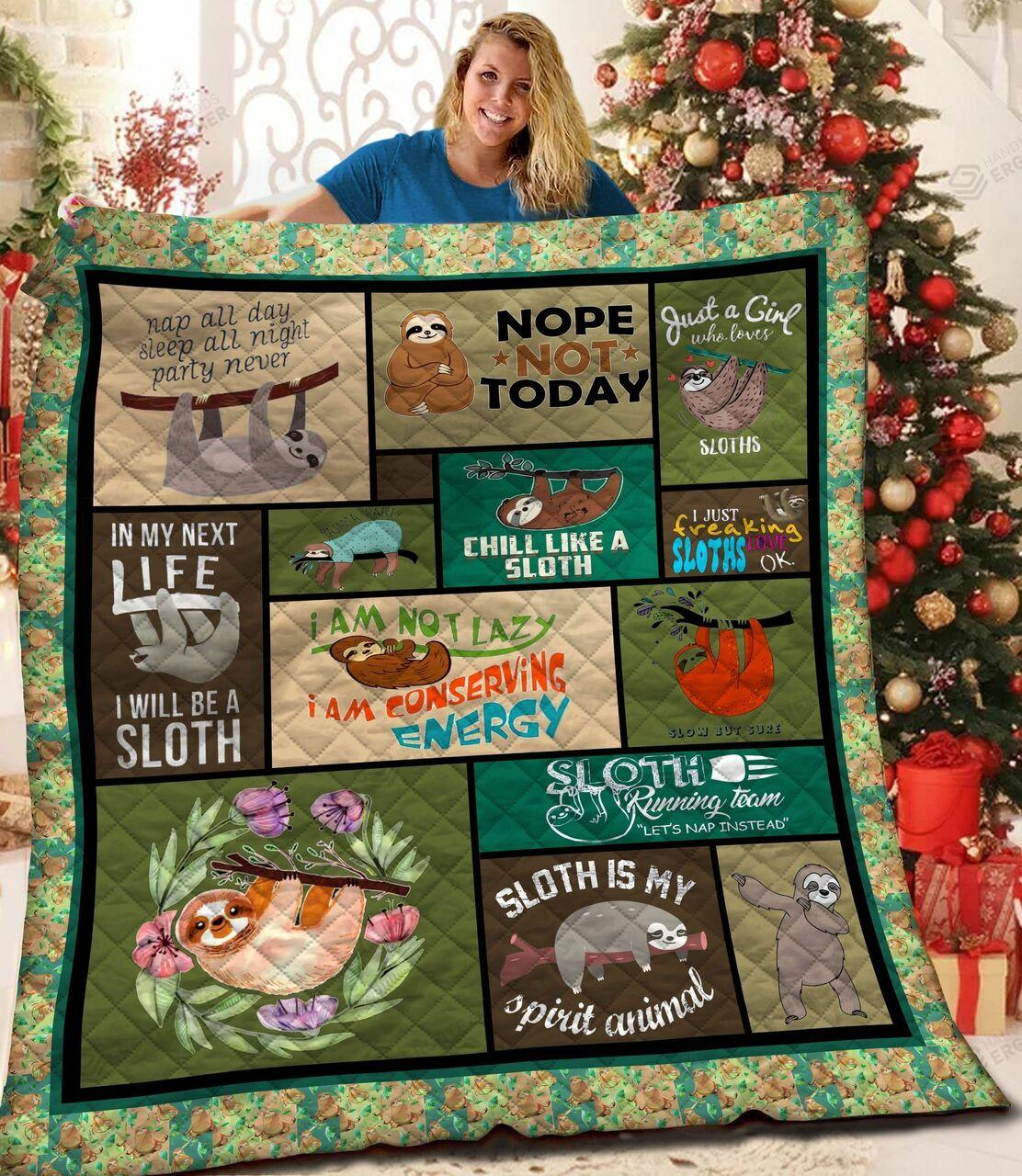 Sloth I Am Not Lazy I Am erving Energy Quilt Blanket Greattomized Blanket G For Birthday C Thgiving