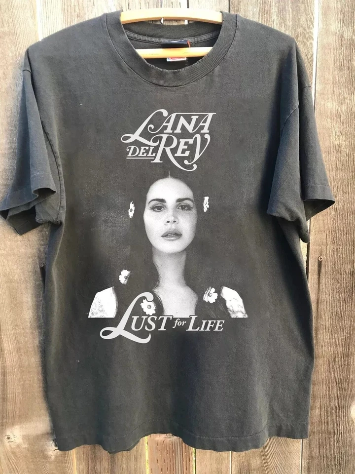 Lana Del Rey Graphic Retro Style Charcoal Unisex Tshirt Unisex Men Women