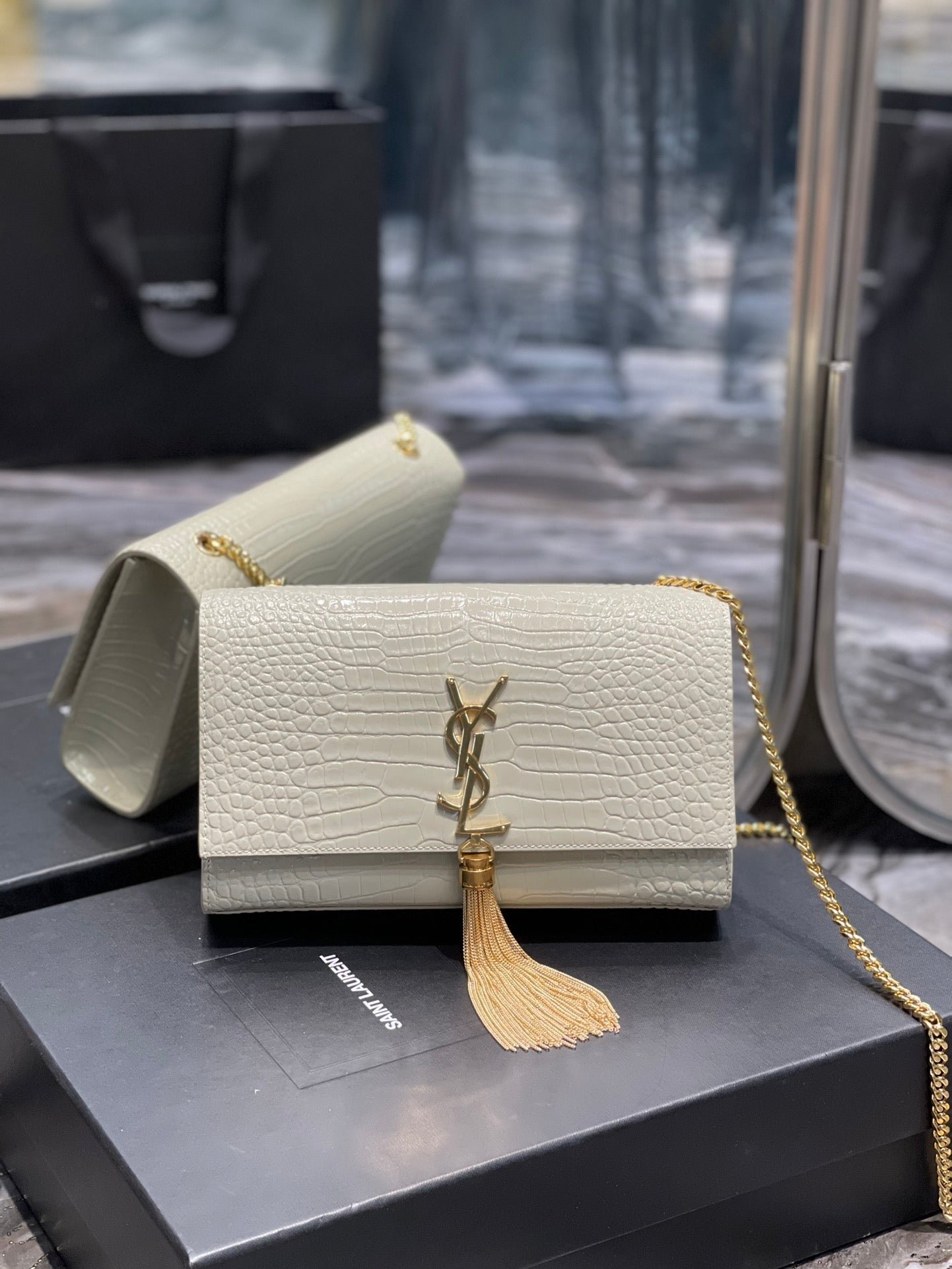 Saint Laurent Kata Medium Chain Bag With Tassel 24cm