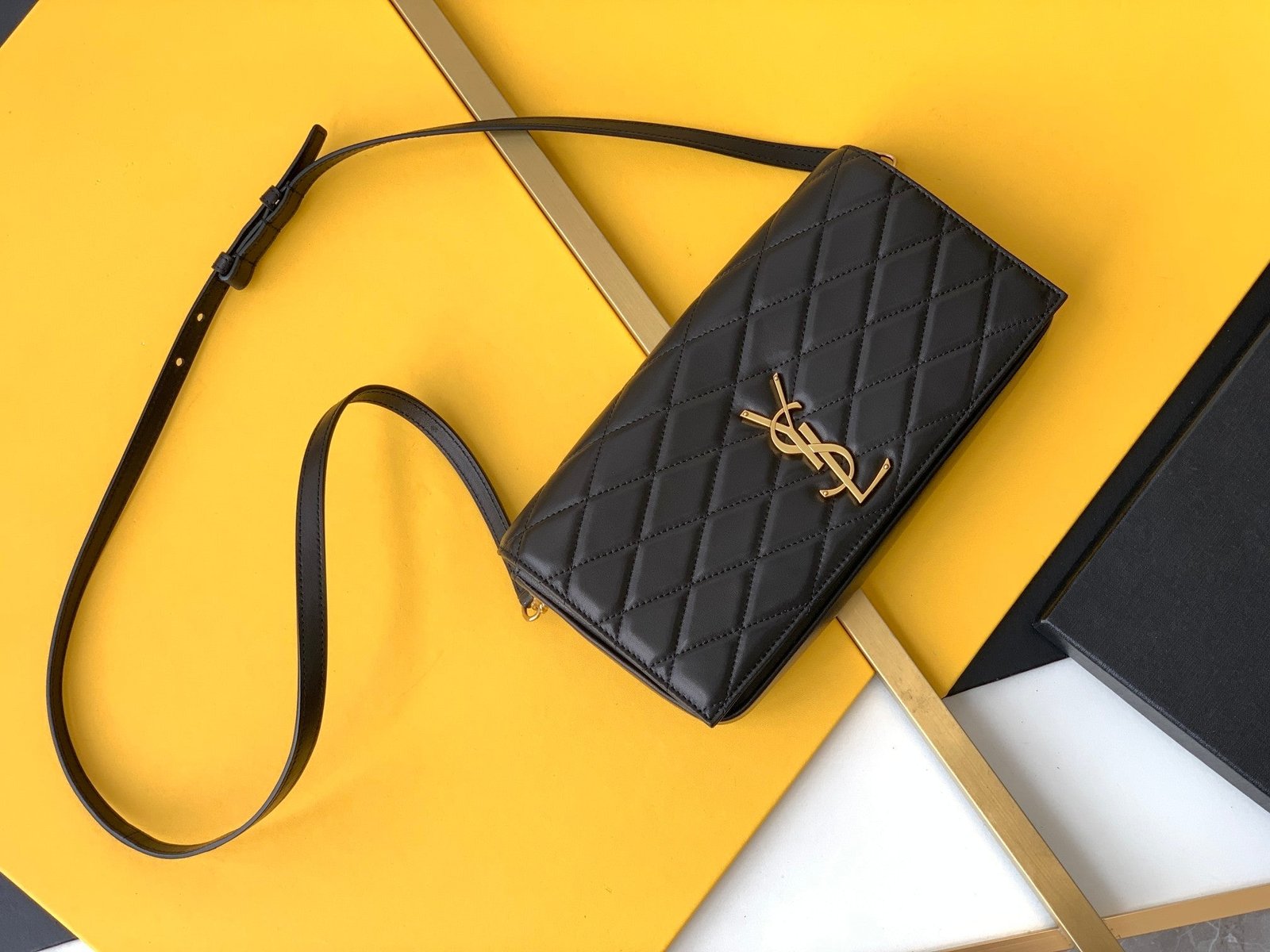 Saint Laurent Kate Supple 99 With Gold Hardware 26cm