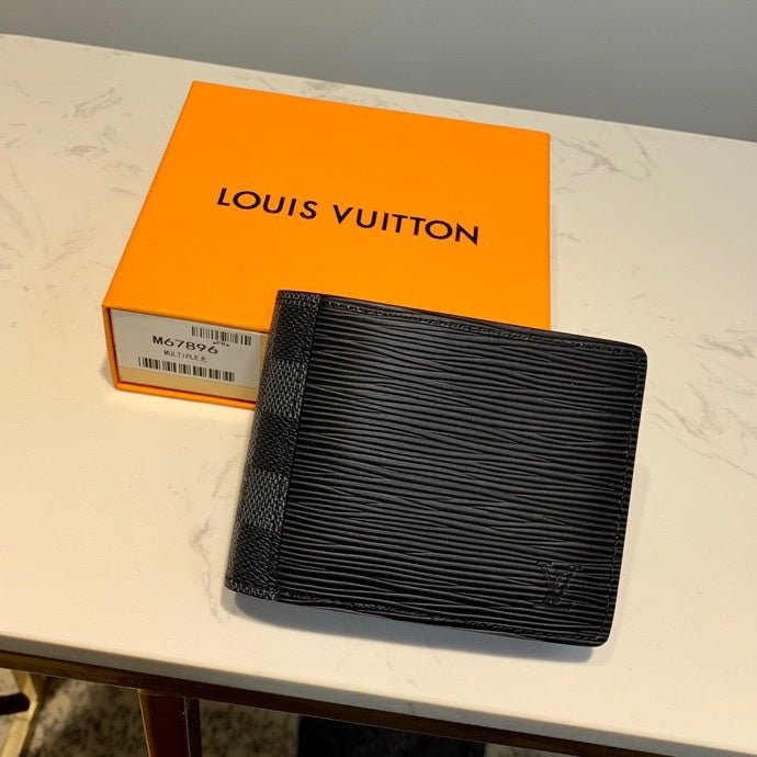 Louis Vuitton Pochette Voyage Wallet 12cm Black