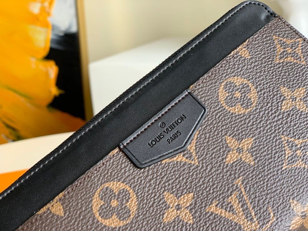 Louis Vuitton Monogram Wallet 19cm Brown