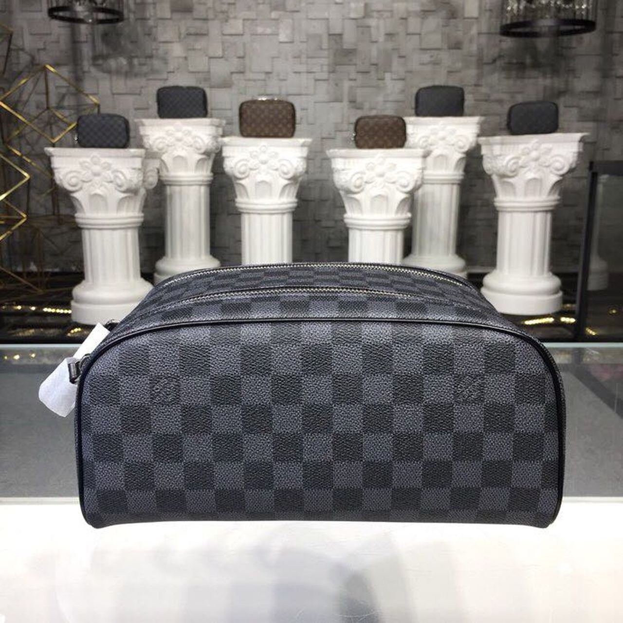 Louis Vuitton King Size Toiletry Bag 28cm Damier Graphite Canvas Spring/Summer Collection N47527, Black