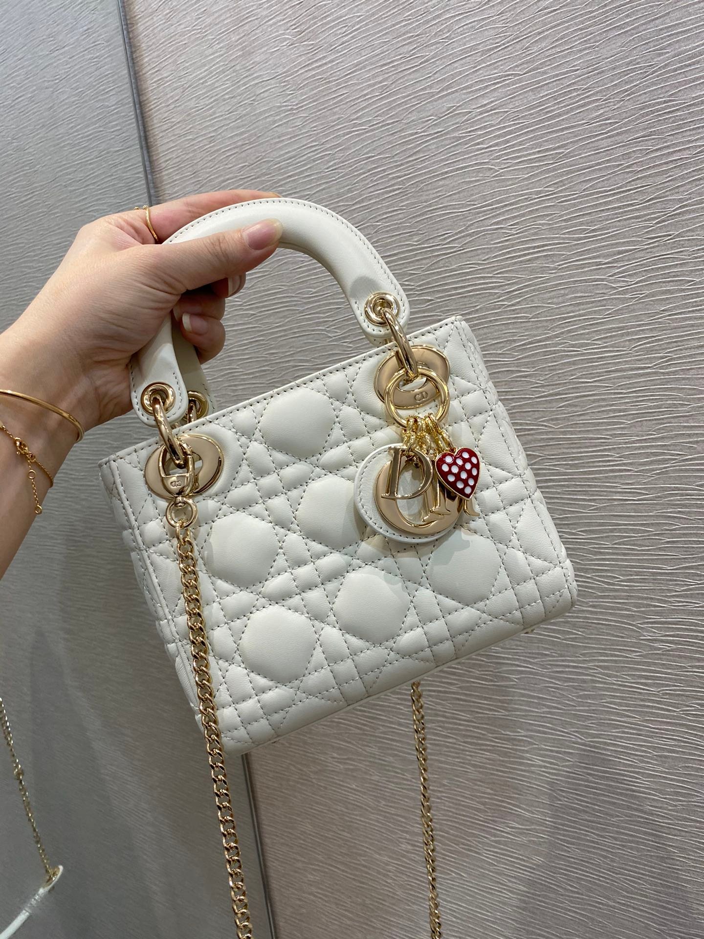 Christian Dior White Handle Bag 17cm