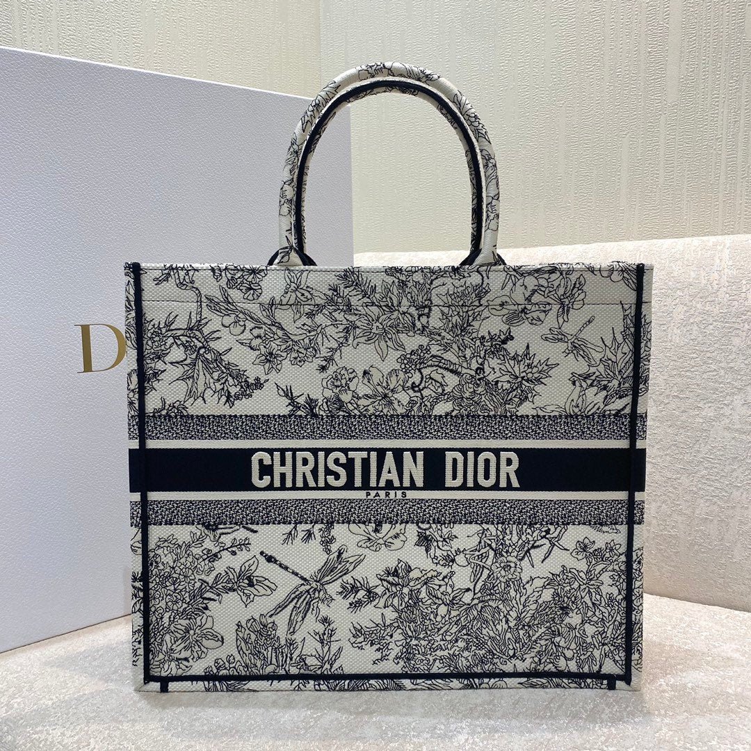Christian Dior Book Tote Bag 42cm Black/White