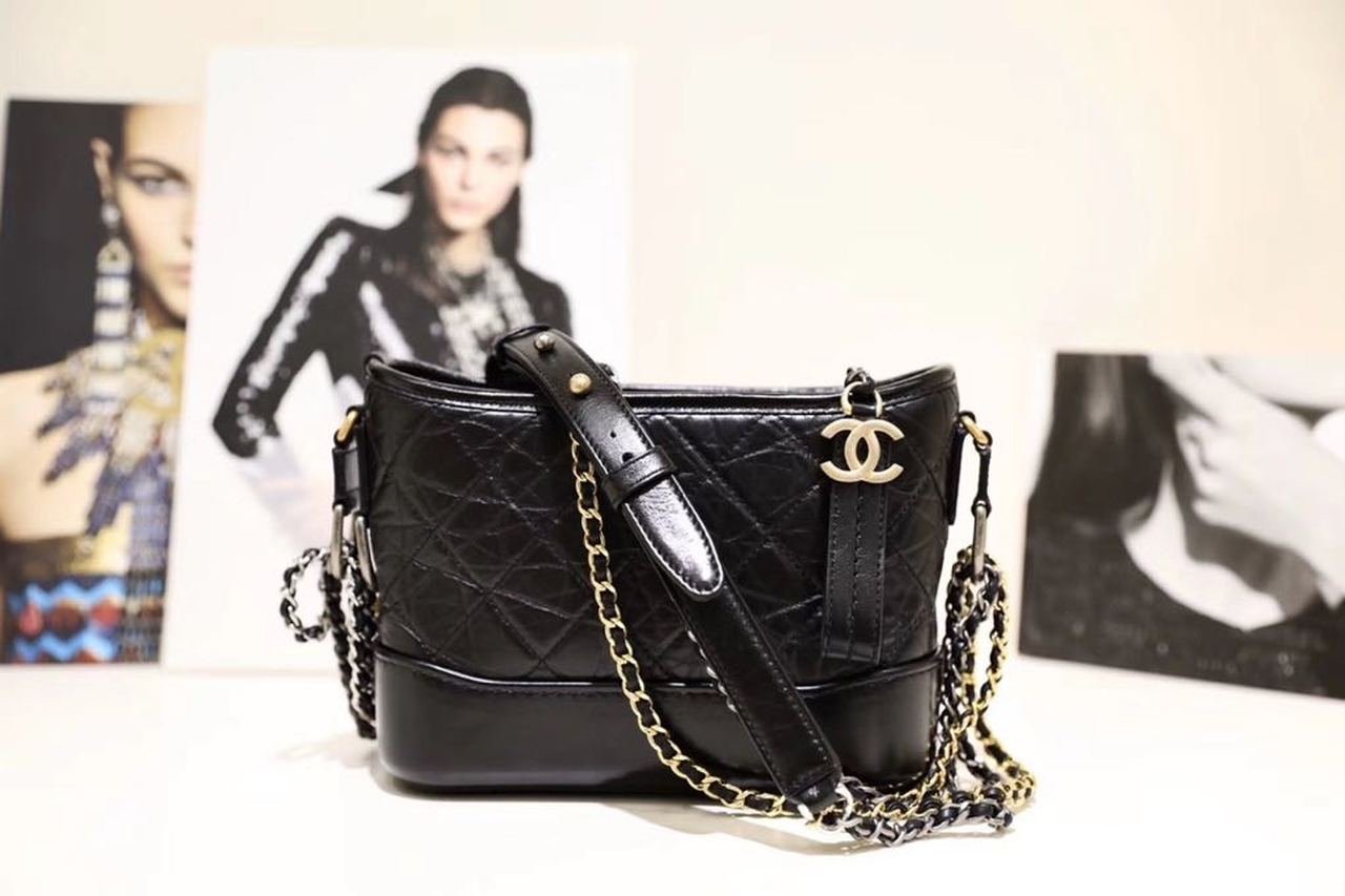 Chanel Gabrielle Hobo Bag 20cm Aged Calfskin Leather Spring/Summer Act 1 Collection, Black