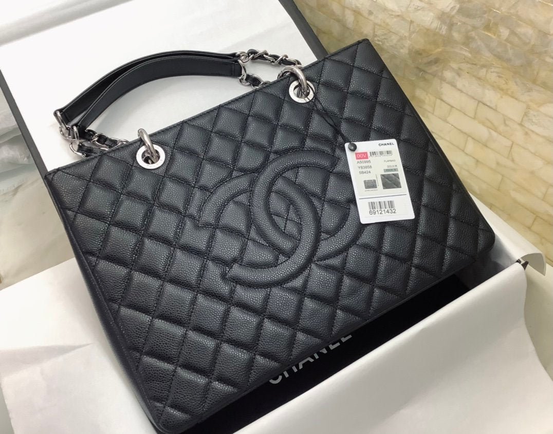 Chanel Classic Tote Bag Silver Hardware 34cm Black