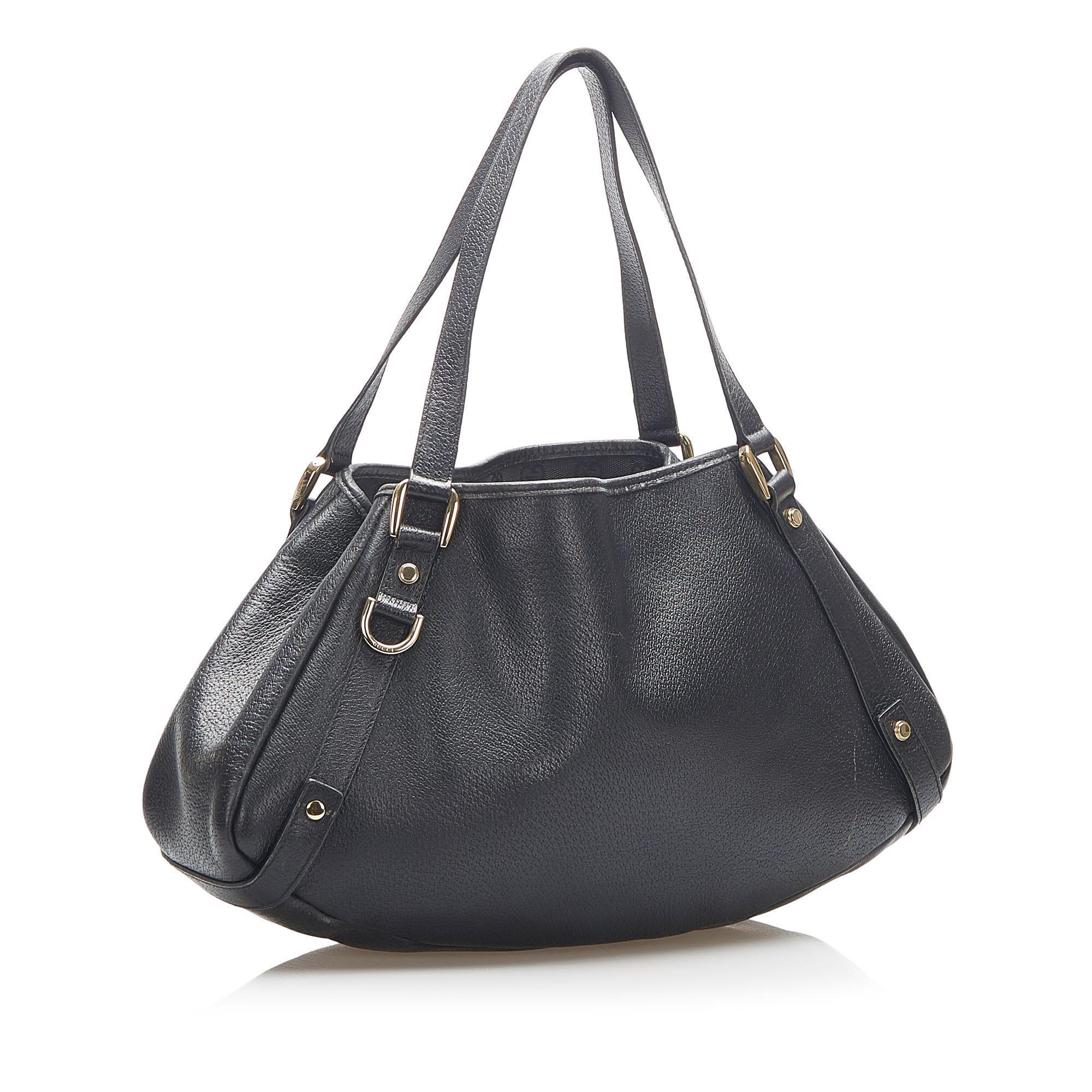 Gucci Pelham Leather Tote Bag SHG17924
