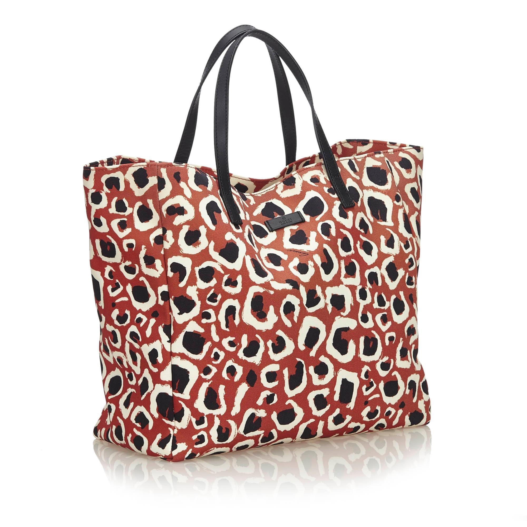 Gucci Leopard Printed Nylon Tote SHG10215