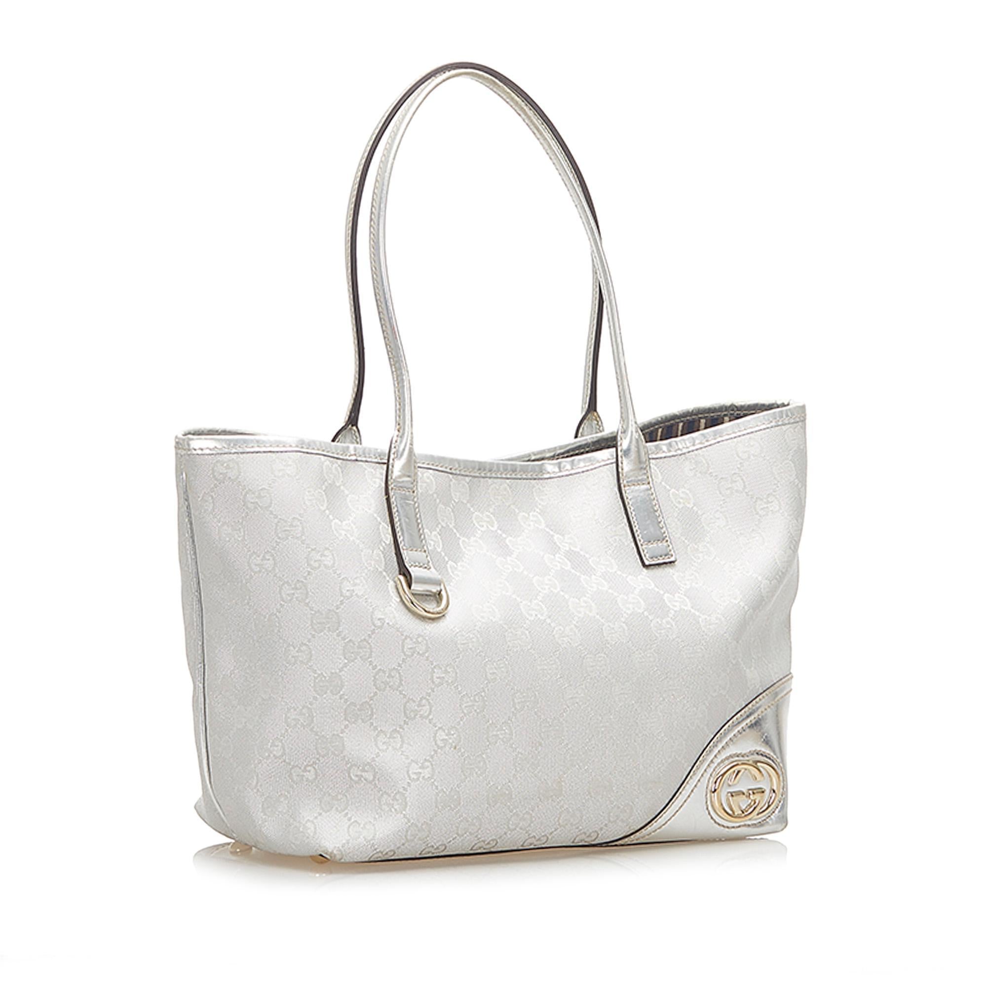 Gucci GG Nylon Tote Bag SHG18055