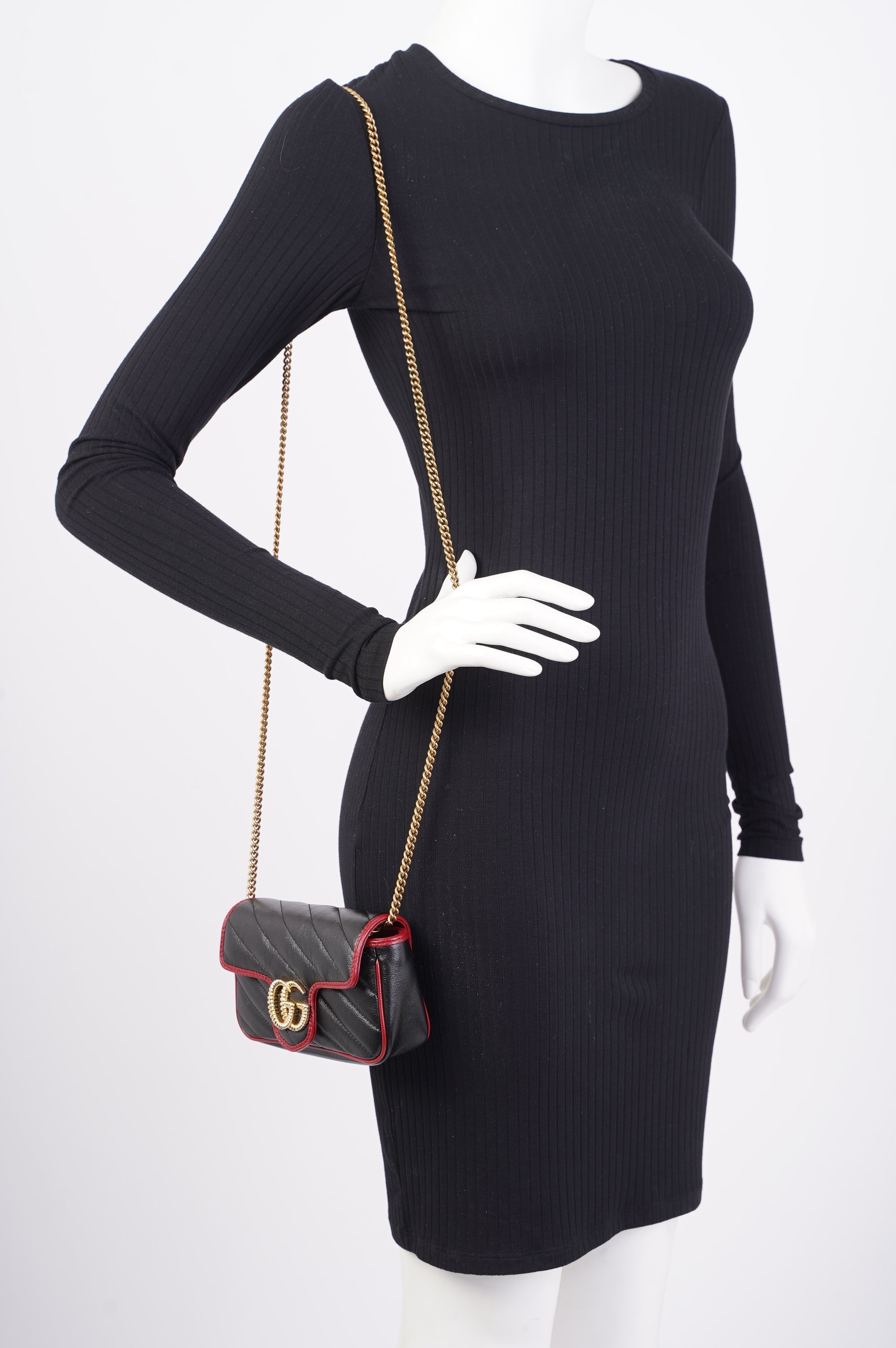 Gucci Torchon GG Marmont Black Leather Super Mini