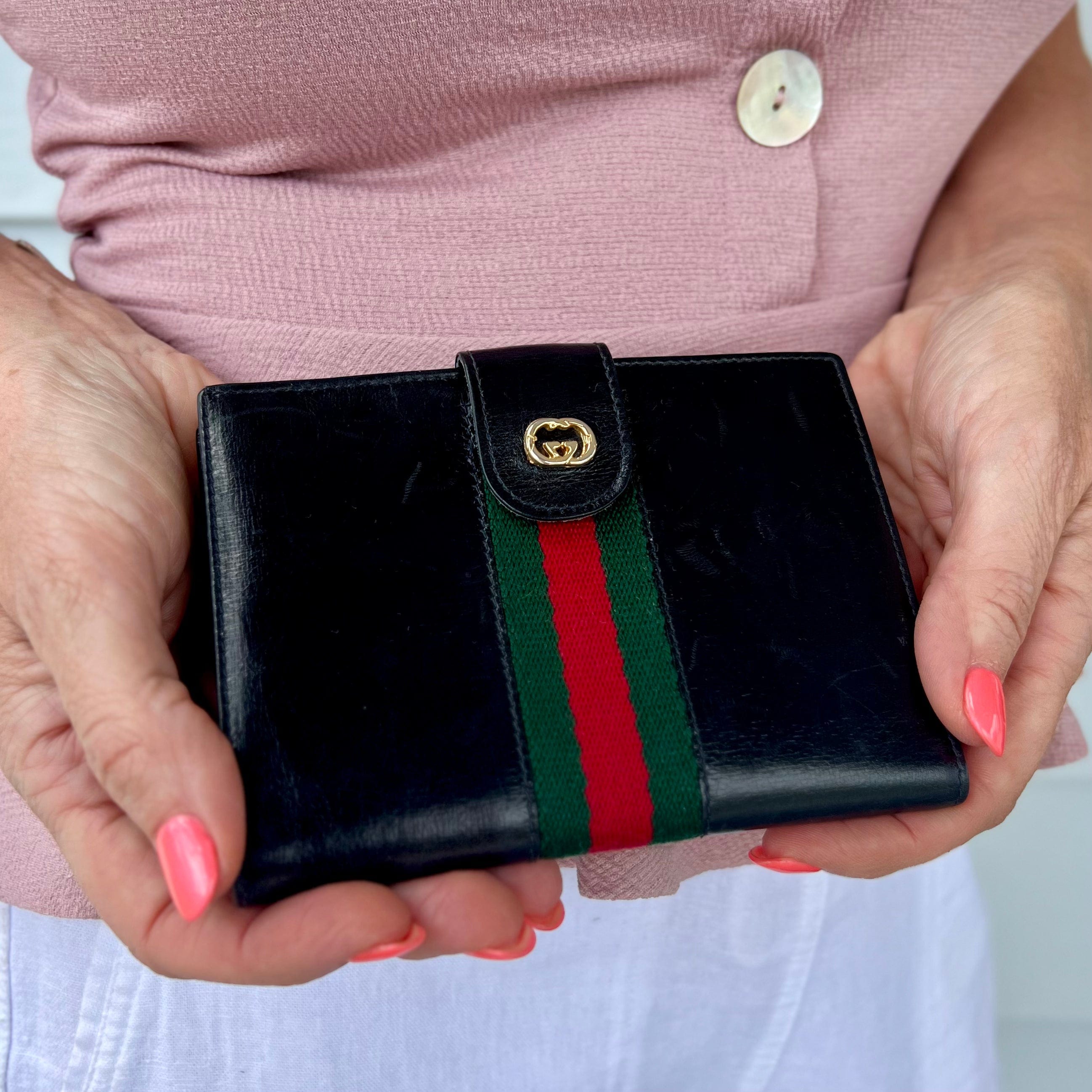 Gucci Vintage Leather Compact Web Wallet