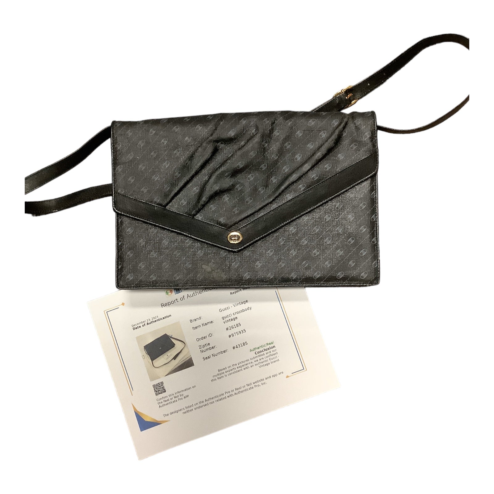 Crossbody Luxury Designer By Gucci Size: Large