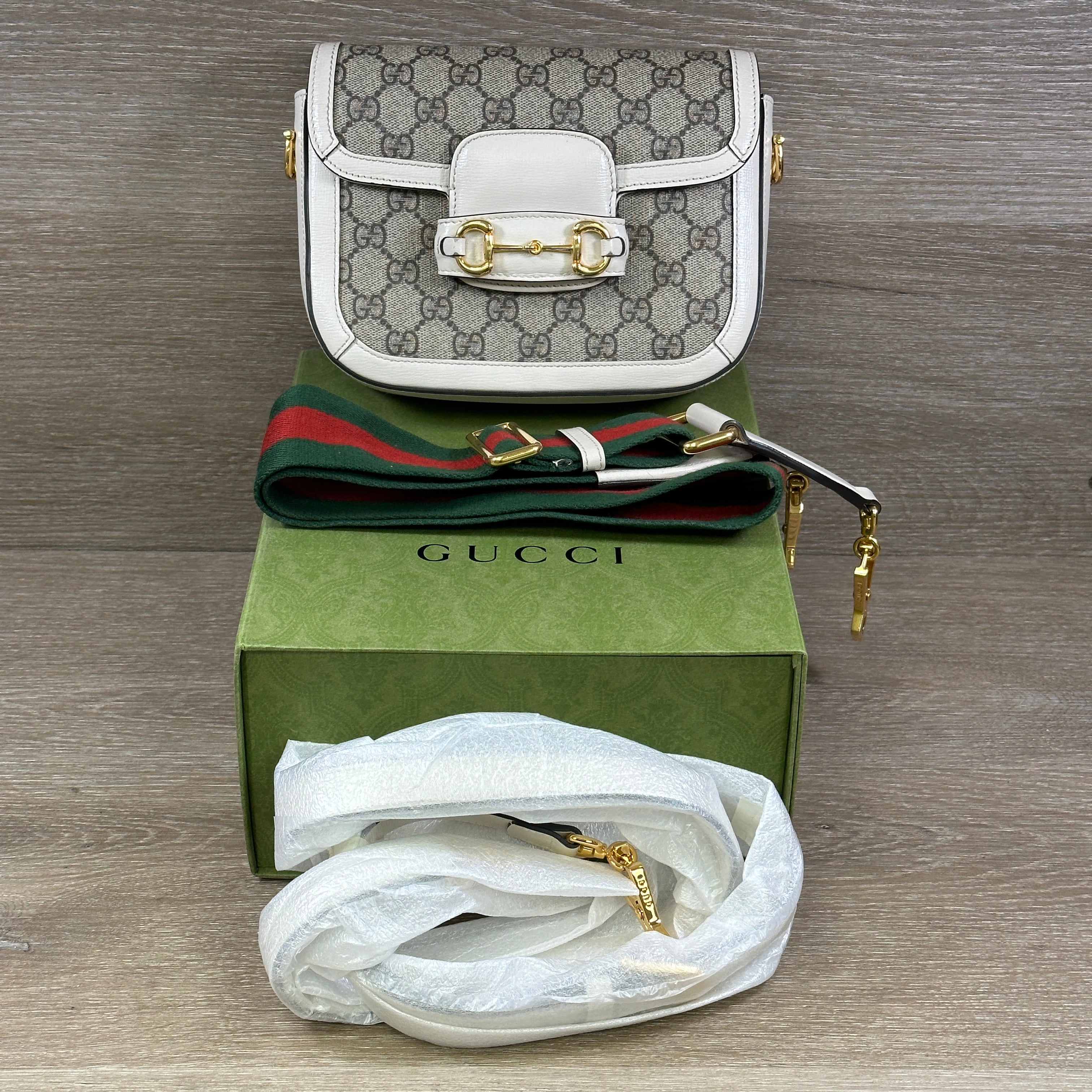 Gucci Horsebit 1955 Leathertrimmed Printed Coatedcanvas Shoulder Bag Women WHITE Crossbody Bags