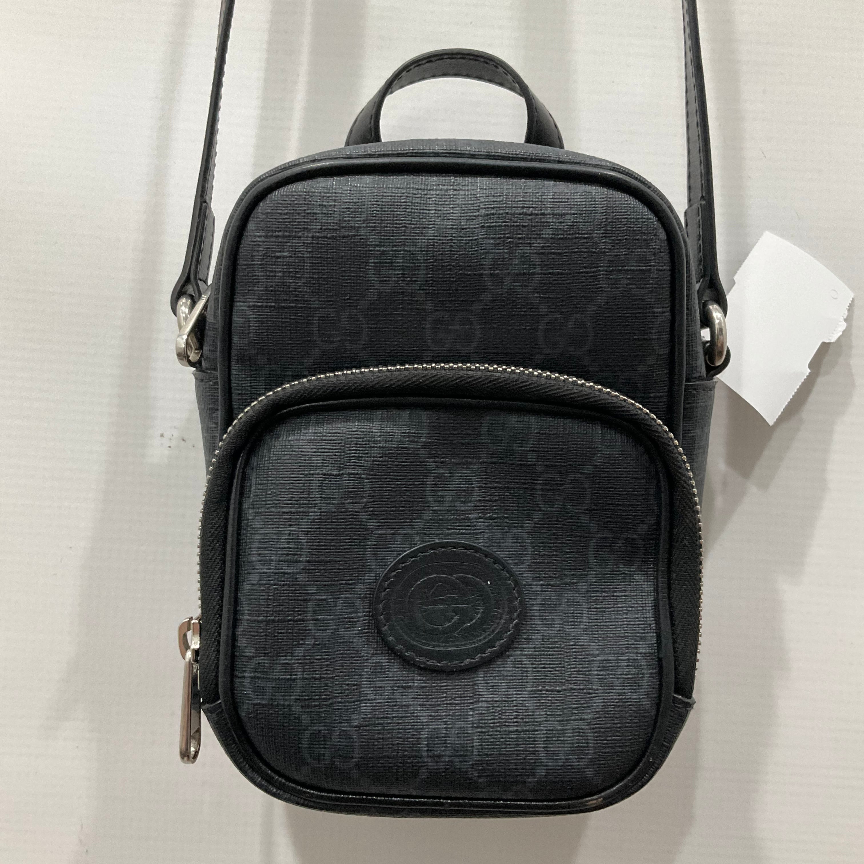 Crossbody Designer By Gucci Size: Small