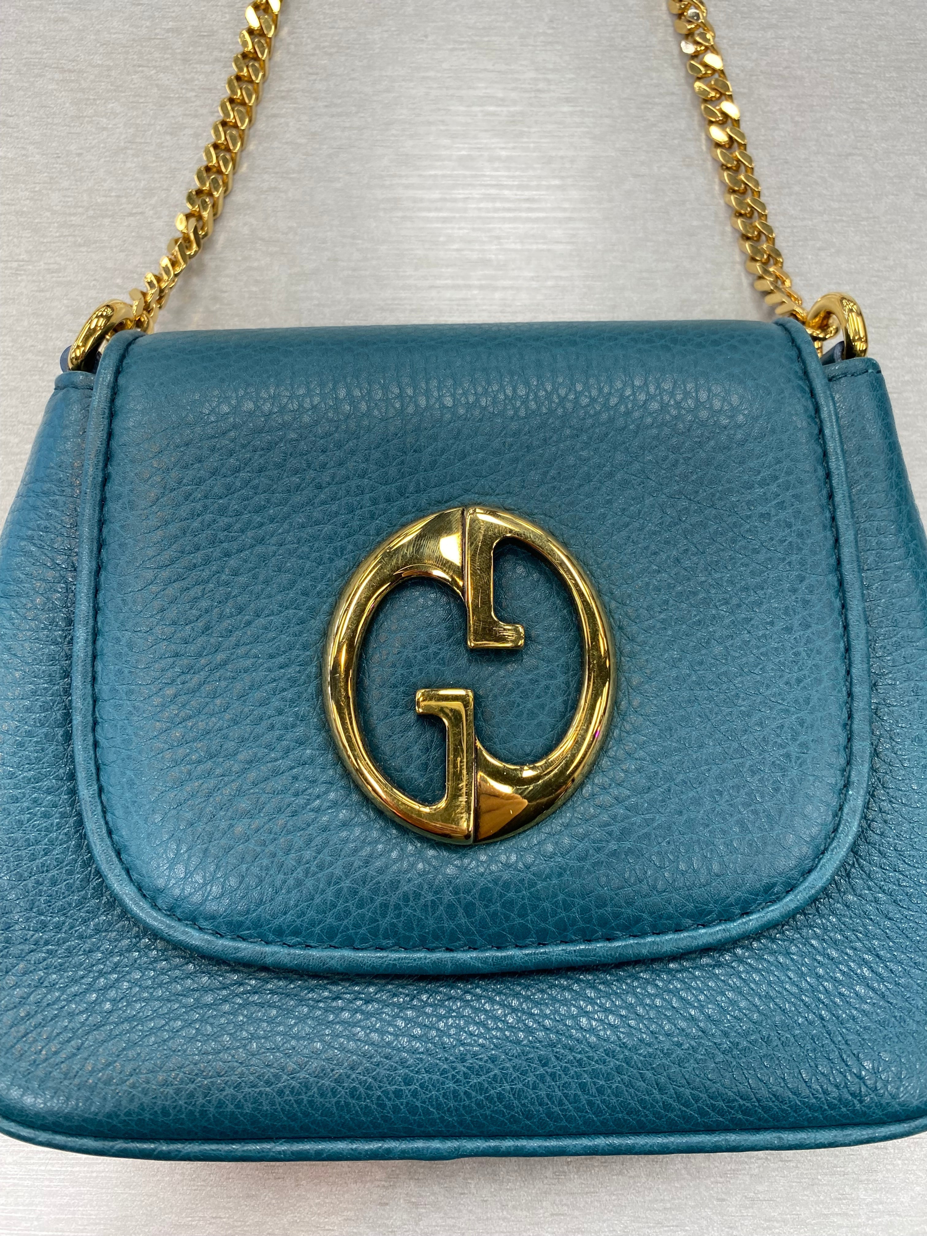 Crossbody Luxury Designer By Gucci Size: Small