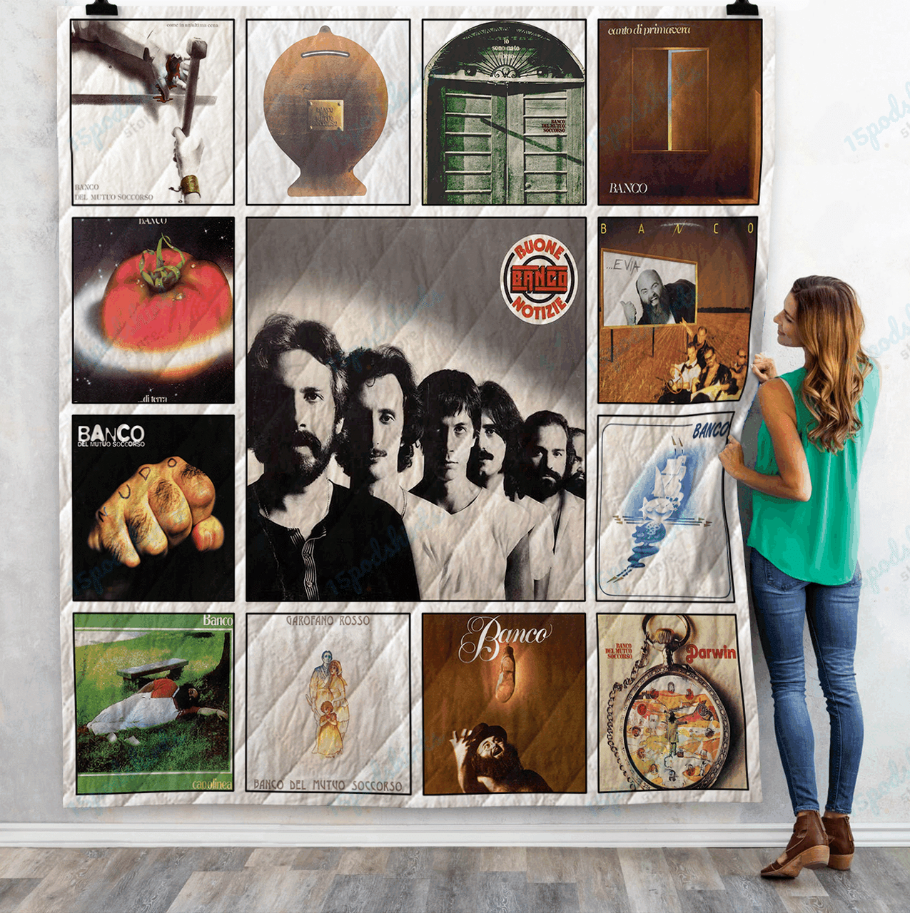 Banco Del Mutuo Soccorso Albums Quilt Blanket