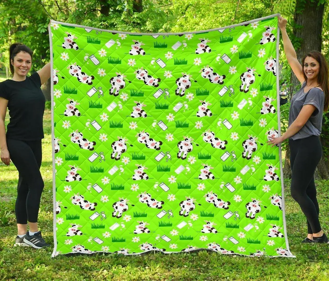 Daisy And Cow Cartoon Quilt Blanket