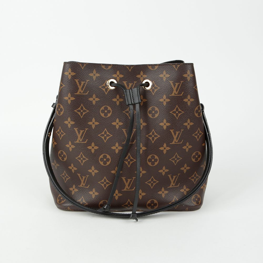 Louis Vuitton MM Shoulder Crossbag M44020