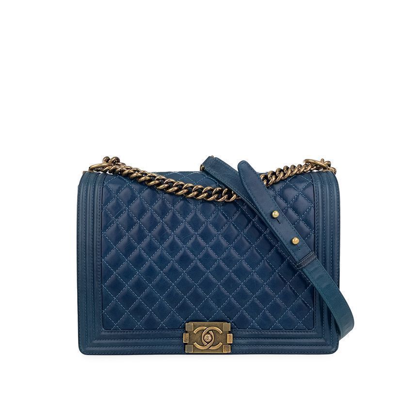 CHANEL Maxi Deep Blue Vintage Quilted Calfskin Bag 5ET0577