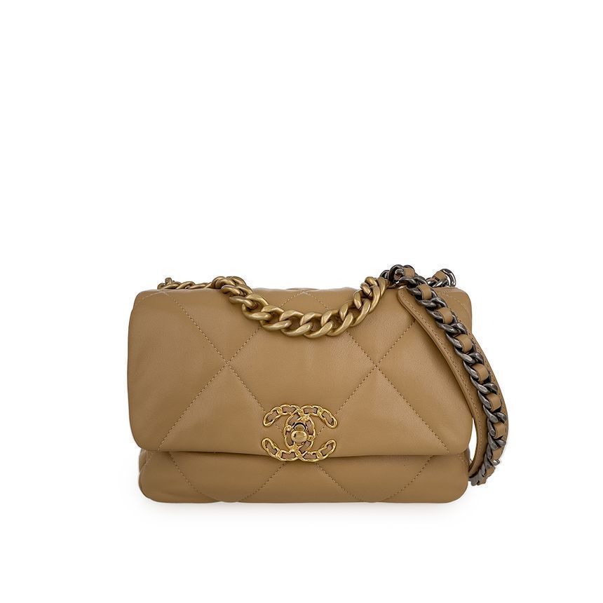 CHANEL Small Beige Glossy Lambskin Bag with Gold Hardware 5ET0467