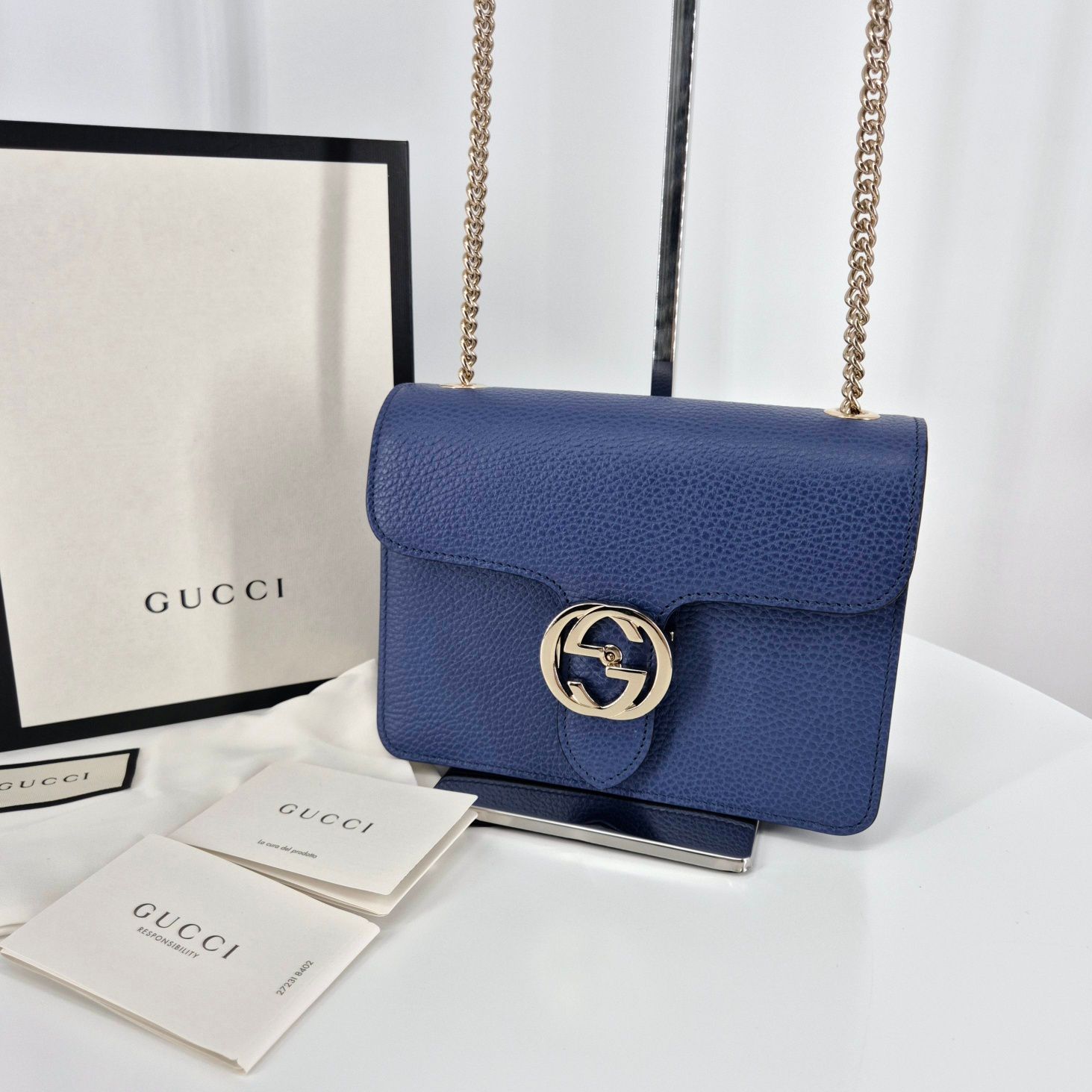 Gucci Interlocking Chain Crossbody Blue (510304)