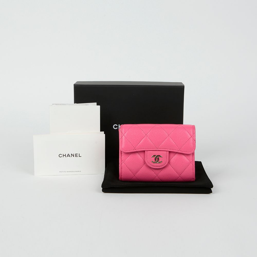 CHANEL Caviar Classic Coin Card Wallet AP0220