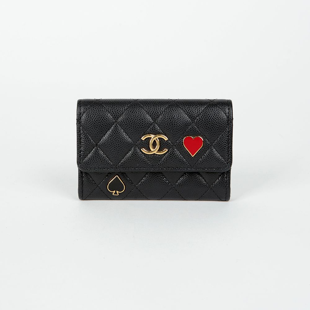 CHANEL Heart-Shaped Caviar Skin Flap Wallet AP3083