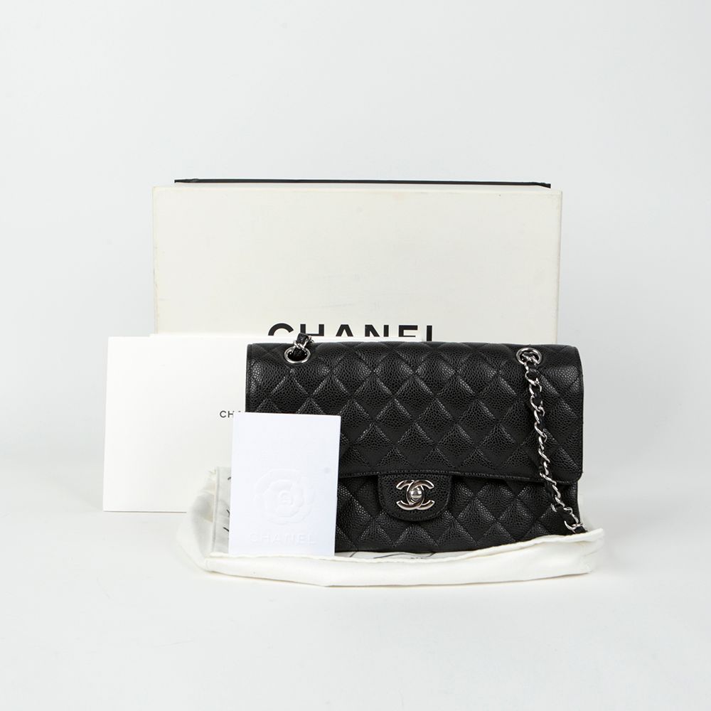 CHANEL Caviar Classic Medium Shoulder Bag A01112