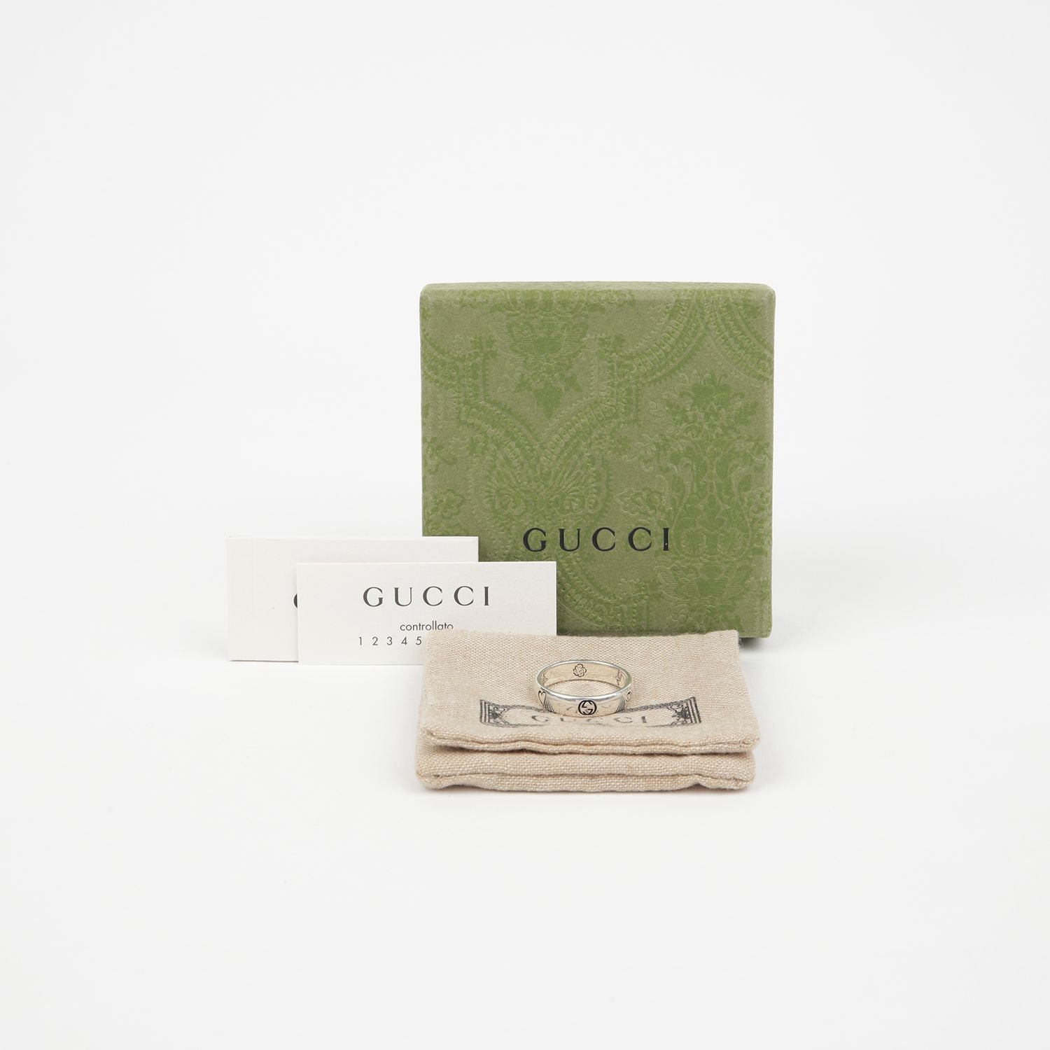 Gucci Blind Love Ring 22
