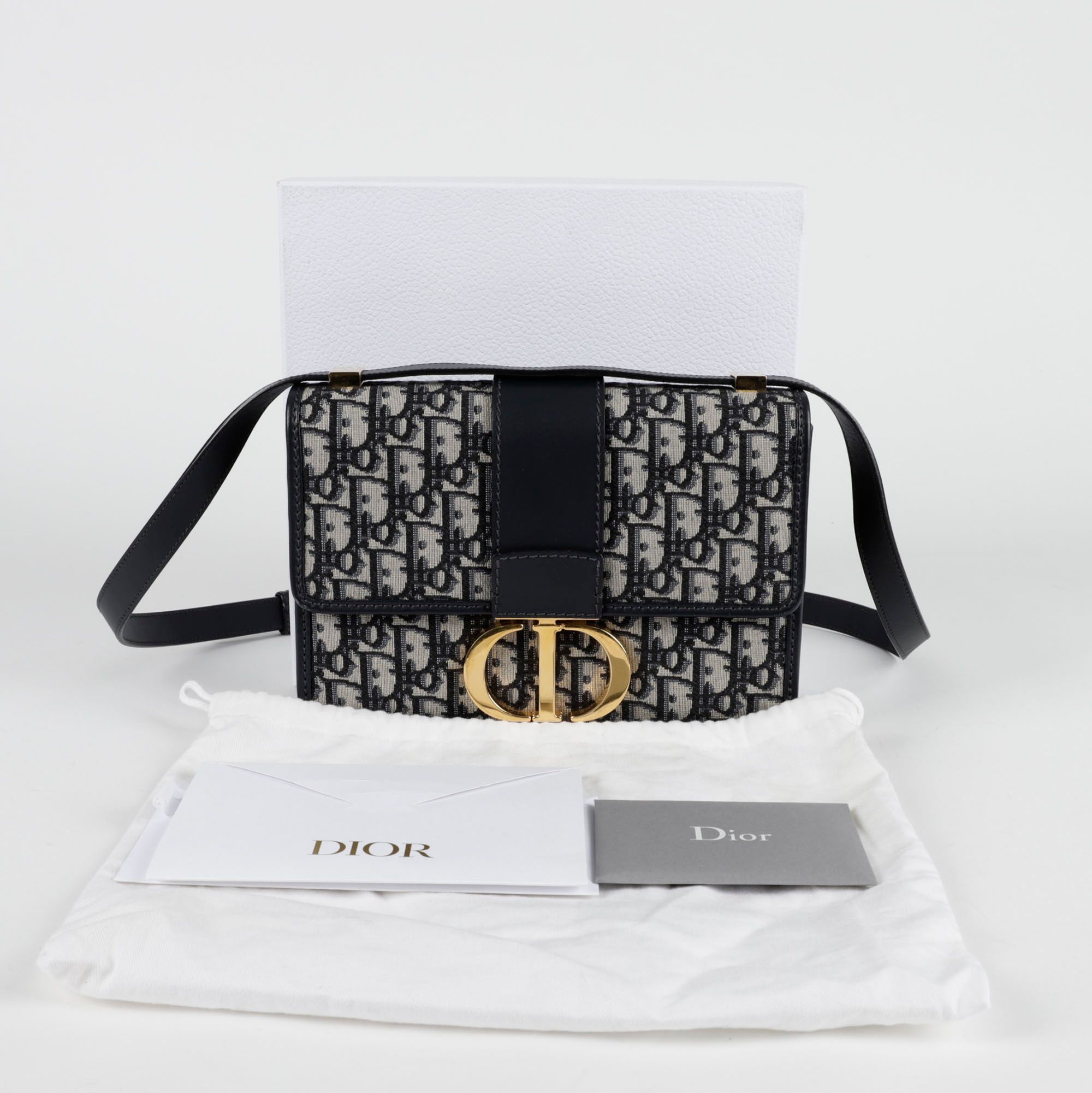 Dior Montaigne 30 Shoulder Crossbag M9203UTZQ