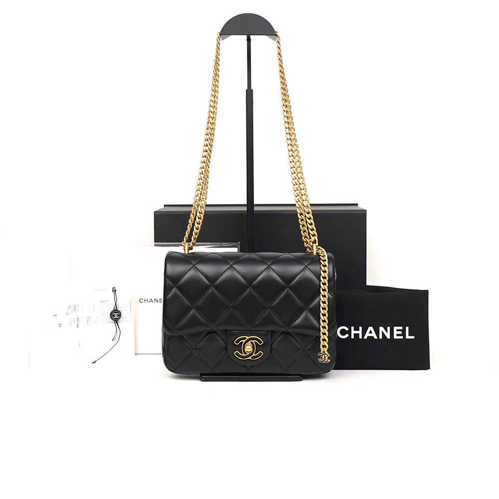 CHANEL Classic Flap Chain Shoulder Bag AS3114