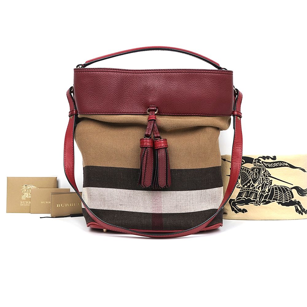 Burberry House Check Shoulder Bag 4020486