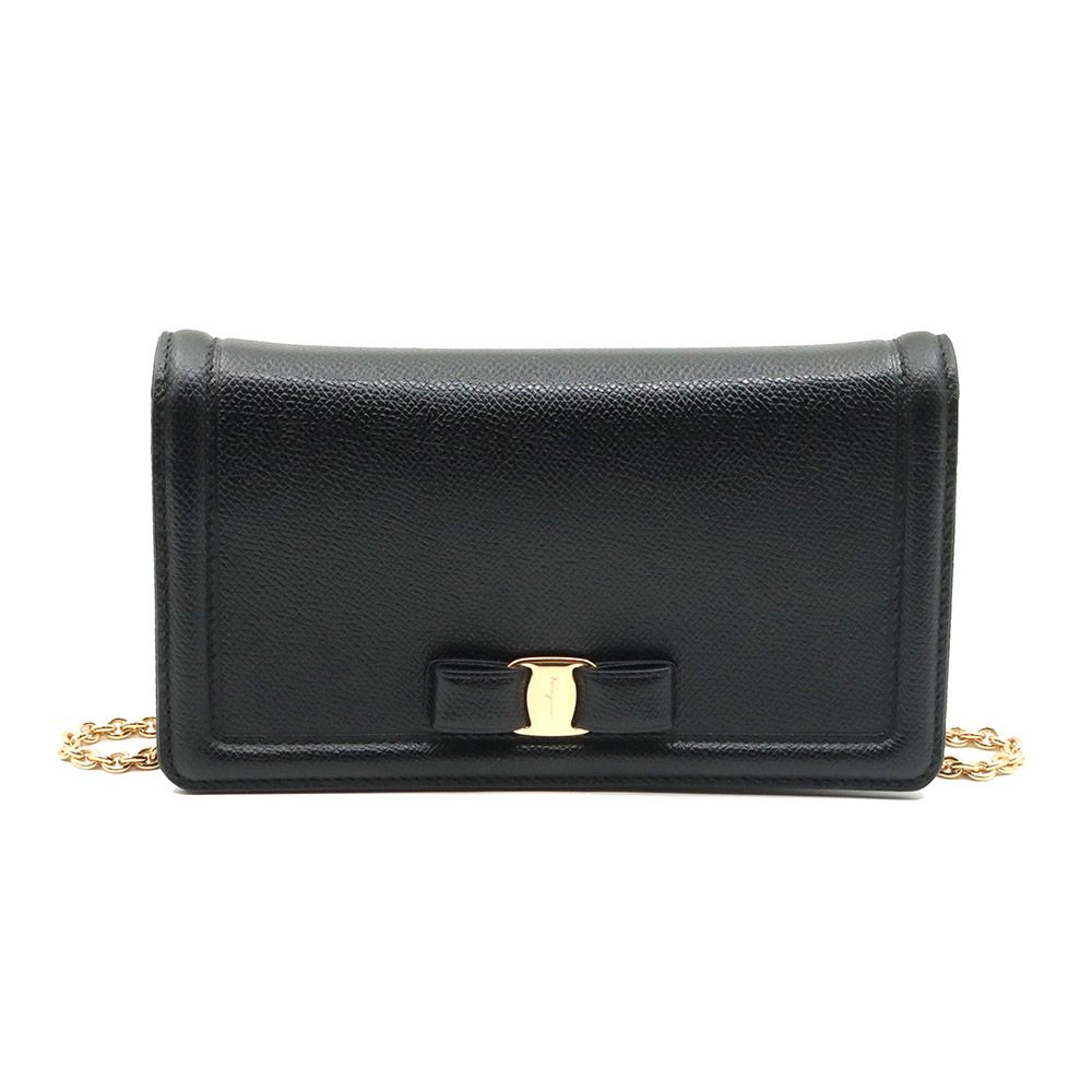 Salvatore Ferragamo Black Leather Barabou Gold Mini Chain Crossbody WOC 22 C916